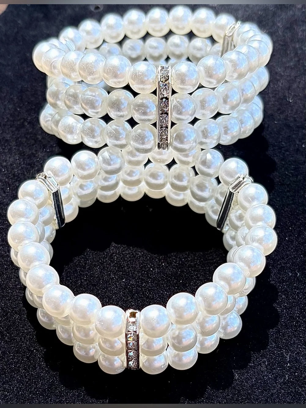 NIB Two Elegant White Pearl Stretch Bracelets wi/Crystal Accents In Three Areas
